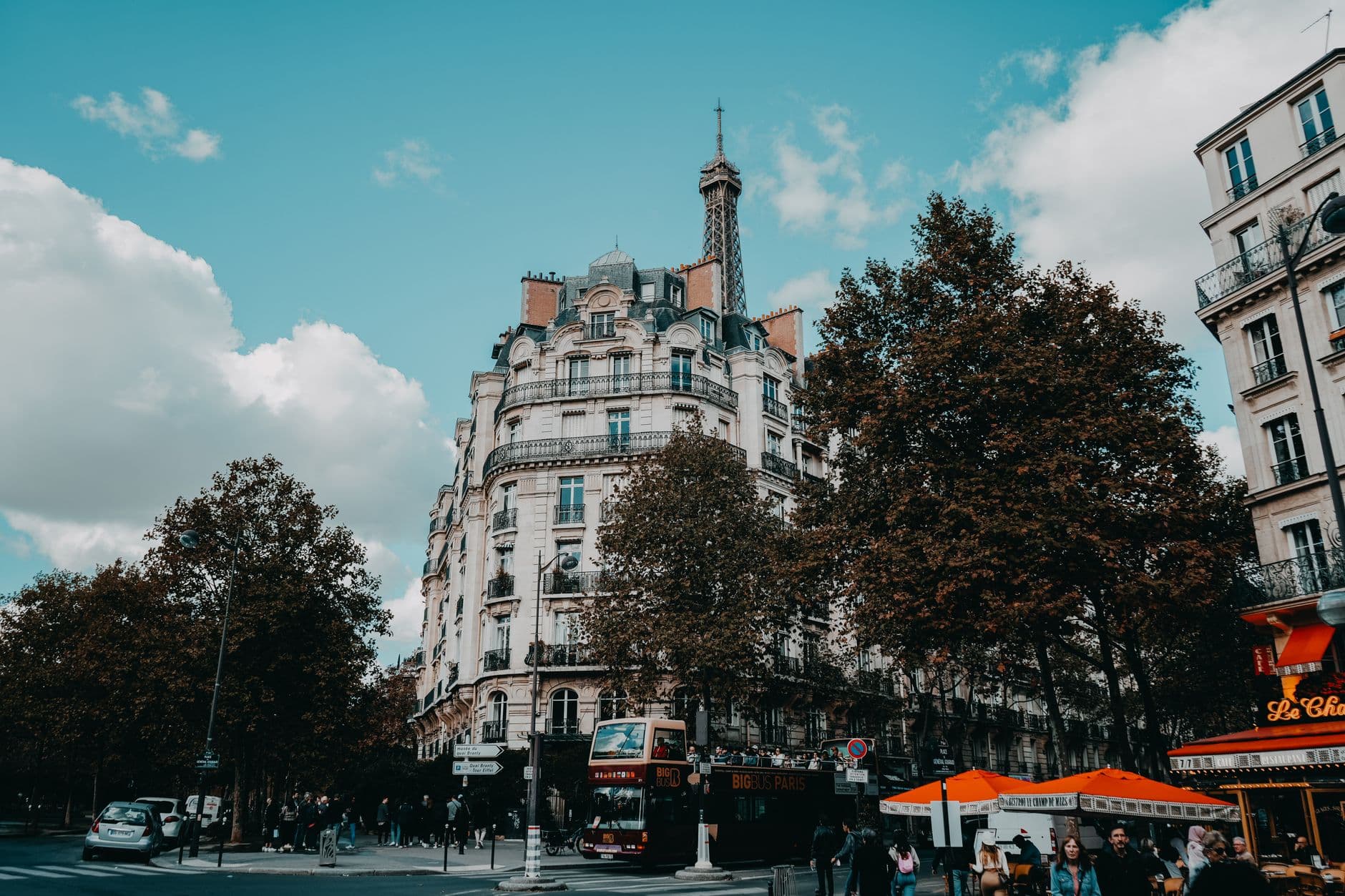 A Paris street with the Eiffel Tower in the distance, the kind of scene where a France eSIM keeps you online